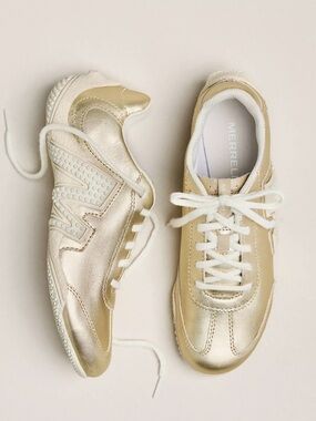 NWT Merrell Relay Fly Vent Metallic Sneakers